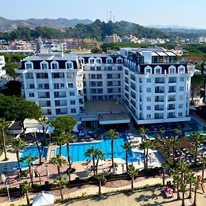 Szálloda Fafa Premium &, Golem (Tirana)