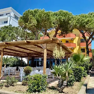 Szálloda Enera, Golem (Tirana)